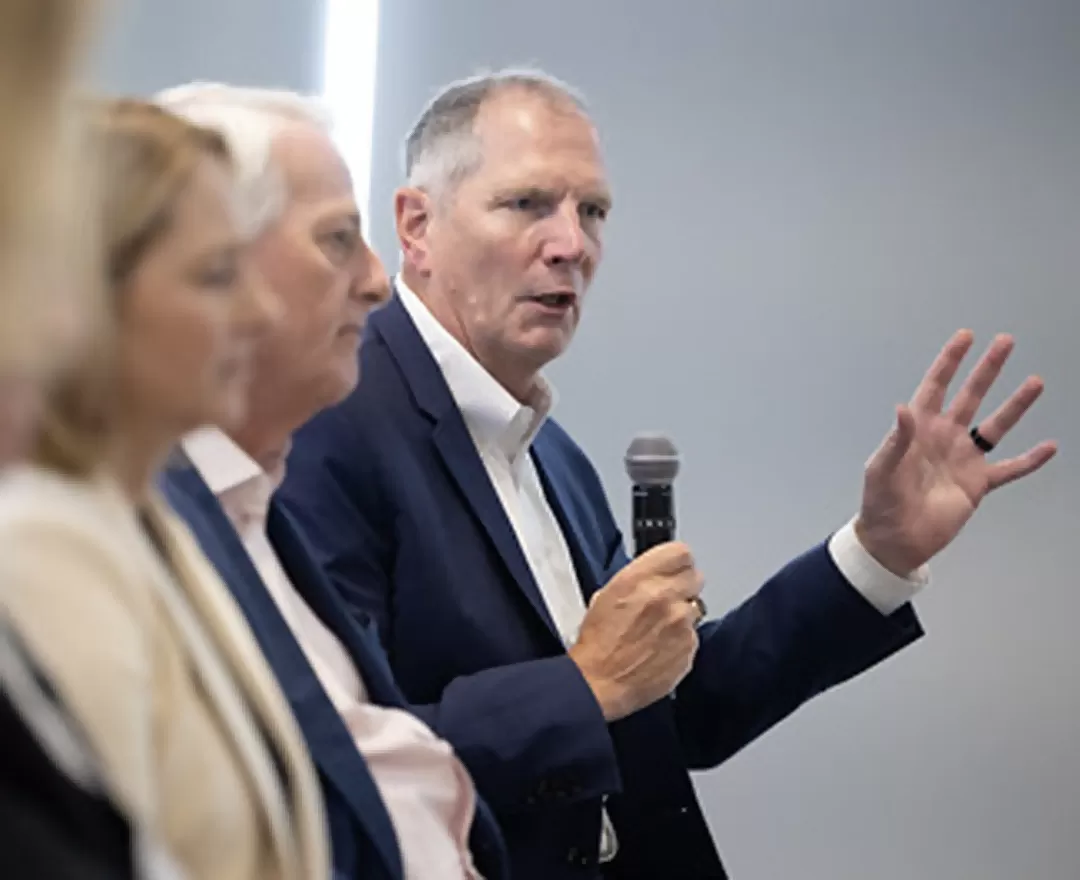 Vice Admiral Matt Kohler, Deputy Secretary of Defense Kathleen Hicks, Australian Director of National Intelligence Nick Warner